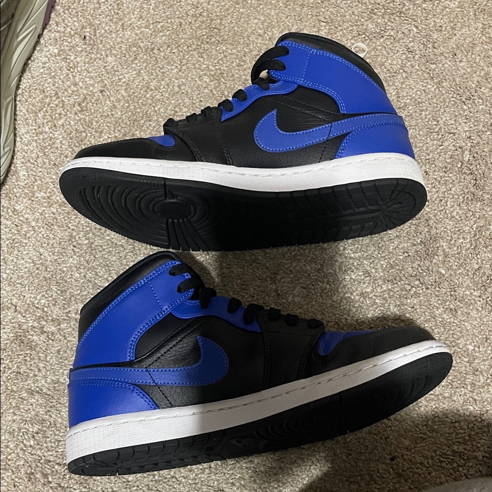 Jordan 1 Men’s Black and Blue Sneakers - Picture 3 of 4